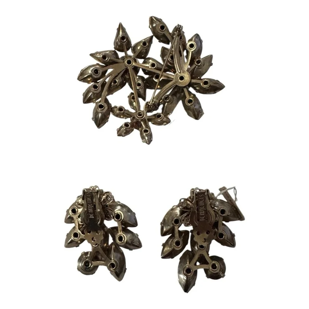 Beau Jewels Signed Givre Rhinestone Brooch‎ Pin Earring Set AB Root Beer